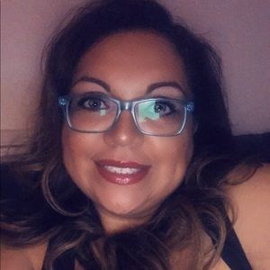 Meet your Posher, Toni